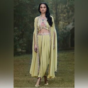 Green Georgette Dhoti & Cape Set